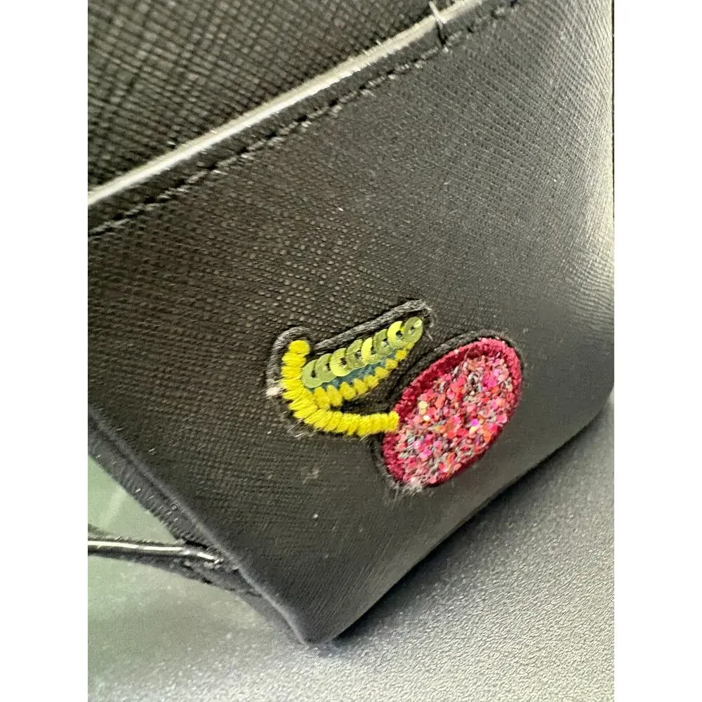 kate spade embellishments include